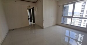 Room in 2 BHK Apartment at Lodha Amara, Kolshet Road – for Rent