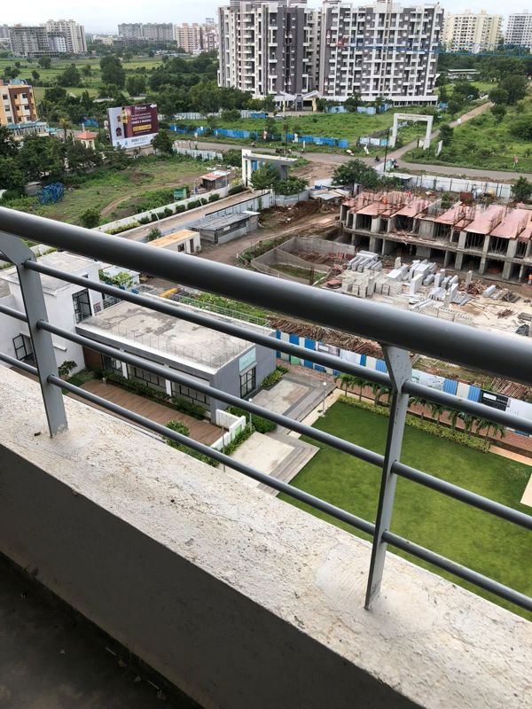 2 BHK 800 Sq.Ft. Apartment in Vascon Citron Phase 2