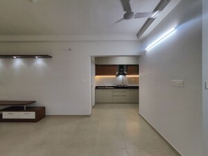Room in 2 BHK Apartment at Bhartiya Nikoo Homes Phase 2, Thanisandra Main Road – for Rent