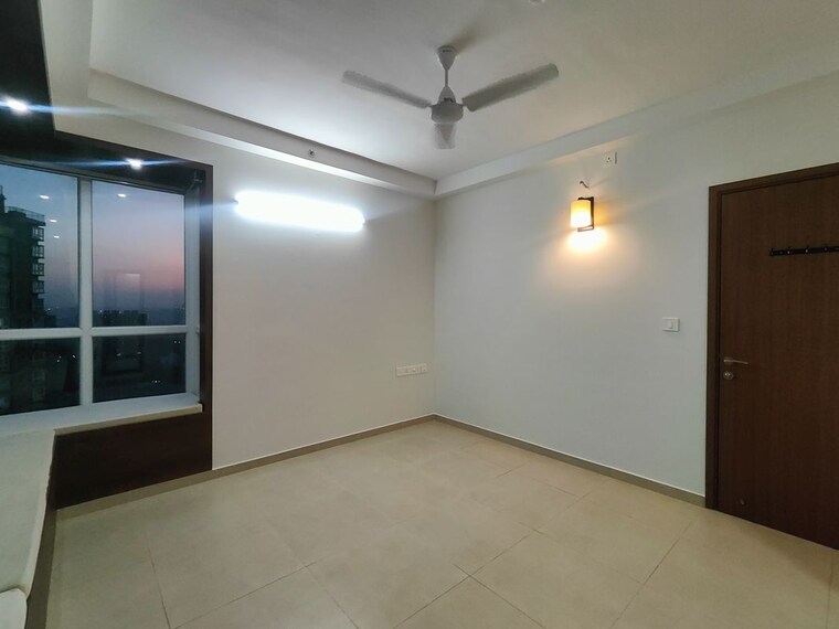 Room, bhartiya-nikoo-homes-phase-2 2 Bedroom 1164 Sq.Ft. Apartment In Thanisandra Main Road Bangalore 10580842