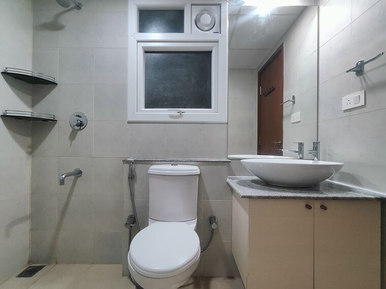 Bathroom, bhartiya-nikoo-homes-phase-2 2 Bedroom 1164 Sq.Ft. Apartment In Thanisandra Main Road Bangalore 10580842
