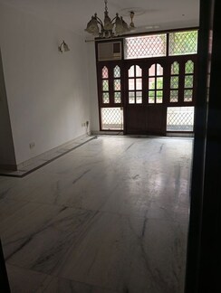 3 BHK Builder Floor For Rent in Defence Colony