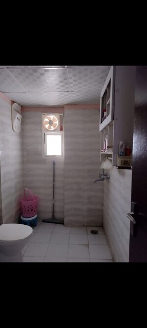 Bathroom in 3 BHK Apartment at Gardenia Gitanjali, Vasundhara Sector 16 – for Rent