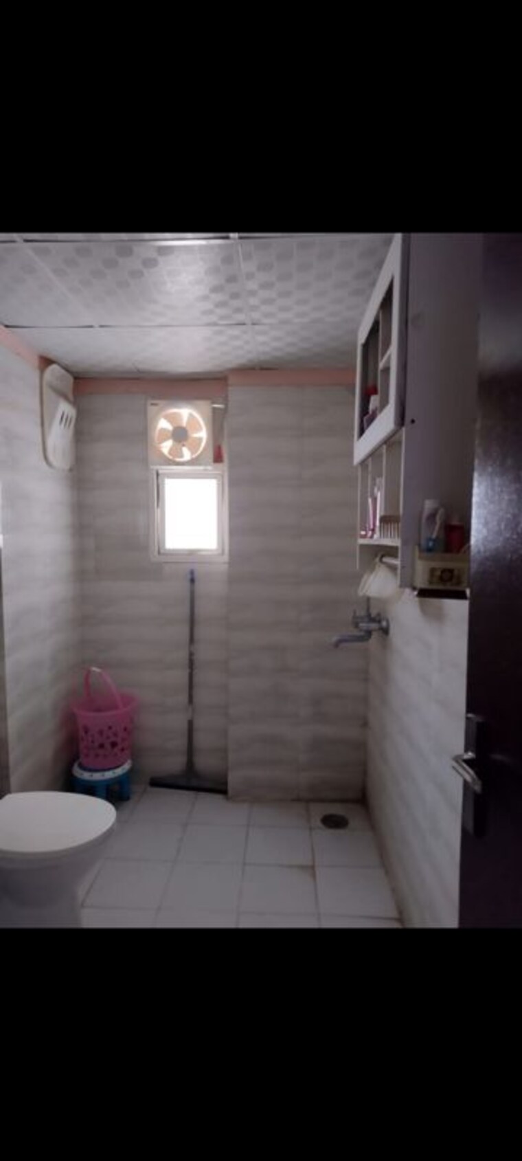 Bathroom, gardenia-gitanjali 3 Bedroom 1950 Sq.Ft. Apartment In Vasundhara Sector 16 Ghaziabad 10580859