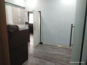  Office Space – Entrance View at Fairlink Center, Andheri West - for Rent