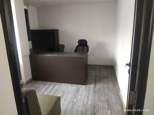  Office Space – Entrance View at Fairlink Center, Andheri West - for Rent