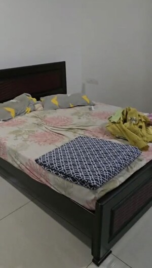 Bedroom in  Apartment at Aparna Sarovar Zenith, Nallagandla – for Rent