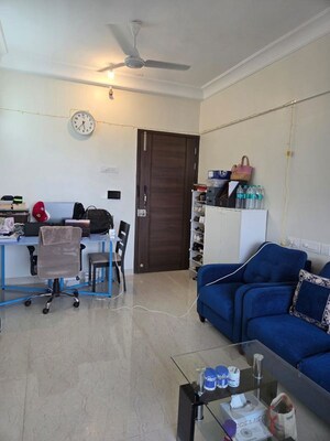 1 BHK Apartment For Rent in K Raheja Raheja Residency, Malad East