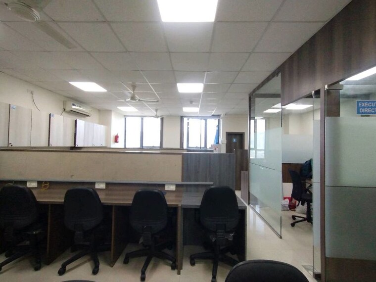 Team Area, ellora-fiesta Commercial Office Space 1500 Sq.Ft. In Sanpada Navi Mumbai 10580940