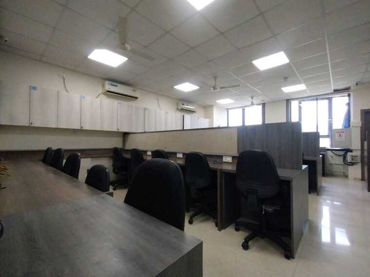 Team Area, ellora-fiesta Commercial Office Space 1500 Sq.Ft. In Sanpada Navi Mumbai 10580940