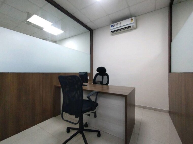 Team Area, ellora-fiesta Commercial Office Space 1500 Sq.Ft. In Sanpada Navi Mumbai 10580940