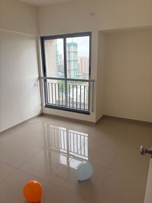 Room in 2 BHK Apartment at Mahindra Happinest Tathawade Phase 1, Tathawade – for Rent