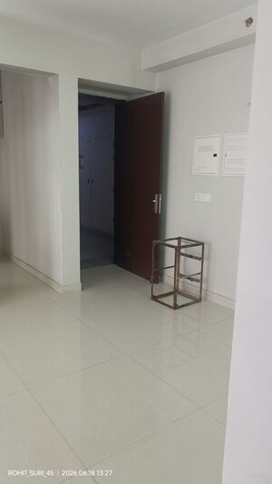 Bathroom in 2 BHK Apartment at Eldeco Live By The Greens, Sector 150 – for Rent