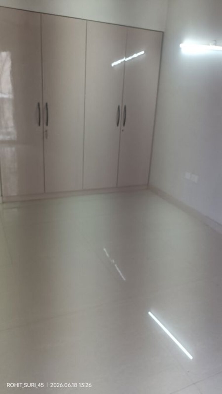 Room, eldeco-live-by-the-greens 2 Bedroom 1100 Sq.Ft. Apartment In Sector 150 Noida 10580919