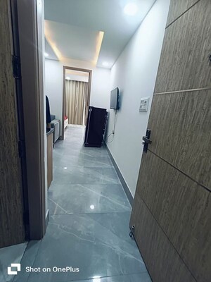Building Lobby in 2 BHK Builder Floor at Sector 43 – for Rent