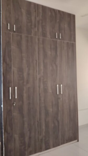 3 BHK + Servant Room Apartment For Rent in Aristo Pearl Residency in Prabhadevi, Mumbai