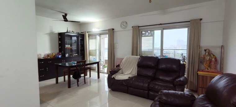 Living Room, paranjape-schemes-yuthika 3 Bedroom 1100 Sq.Ft. Apartment In Baner Pune 10580991