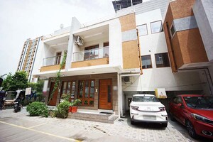 4 BHK Independent House For Sale in Hathijan