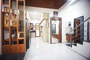 Building Lobby in 4 BHK Independent House at Hathijan – for Sale