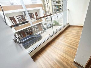 Furnished Amenities in 4 BHK Independent House at Hathijan – for Sale