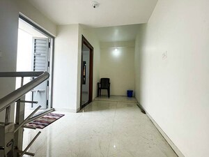 Room in 4 BHK Independent House at Hathijan – for Sale
