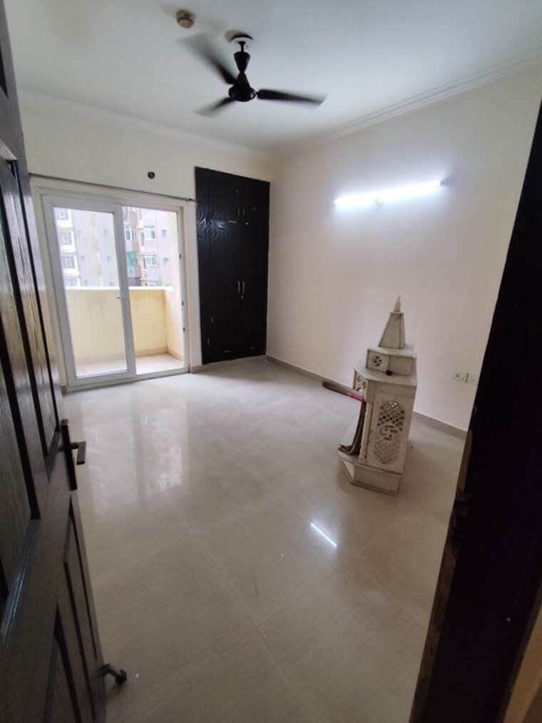 Room, paramount-floraville 2 Bedroom 1045 Sq.Ft. Apartment In Sector 137 Noida 10580936