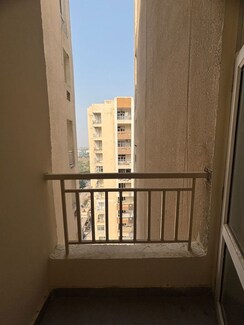 2 BHK Apartment For Sale in Gaursons Ska Green Mansion