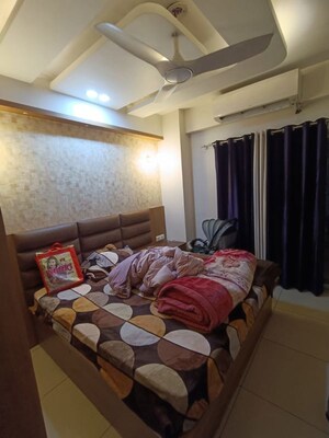 Bedroom in 2.5 BHK Apartment at Gulshan Bellina, Sector 16 Greater Noida – for Rent