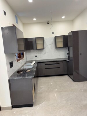 Kitchen in 4 BHK Independent House at Pir Machalla – for Sale