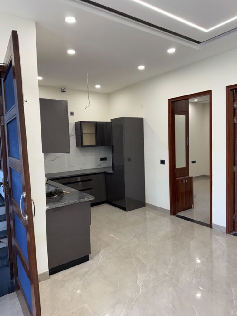 Kitchen, pir machalla 4 Bedroom 1100 Sq.Ft. Independent House In Pir Machalla Zirakpur 10581035