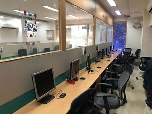 Team Area in  Office Space in IT/SEZ at Sector 63 – for Rent