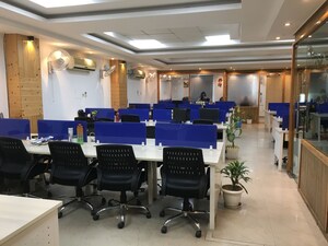 Team Area in  Office Space in IT/SEZ at Sector 63 – for Rent