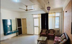 2 BHK Apartment For Rent in Mona Greens, Ghazipur