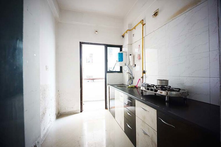 Kitchen, chandkheda 2 Bedroom 90 Sq.Yd. Apartment In Chandkheda Ahmedabad 10581073