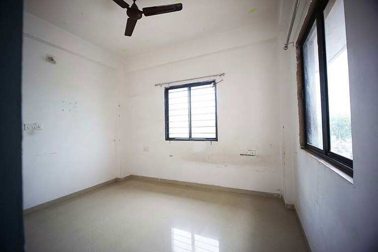 Room, chandkheda 2 Bedroom 90 Sq.Yd. Apartment In Chandkheda Ahmedabad 10581073