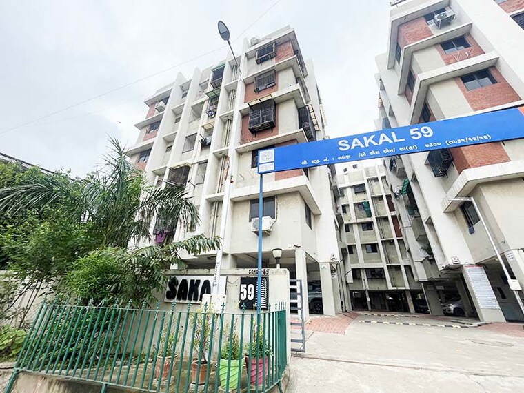 Exterior View, chandkheda 2 Bedroom 90 Sq.Yd. Apartment In Chandkheda Ahmedabad 10581073