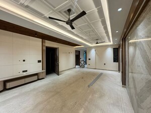 Kitchen in 3 BHK Builder Floor at Ashram – for Sale