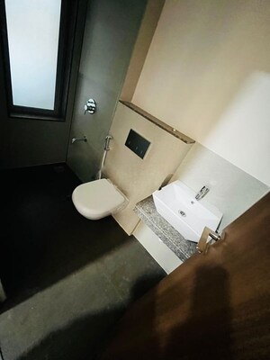 Furnished Amenities in 2 BHK Apartment at Piramal Vaikunth, Balkum Pada – for Rent