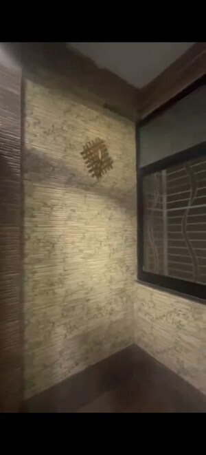 Room in 2 BHK Apartment at Shipra Suncity, Vaibhav Khand – for Sale