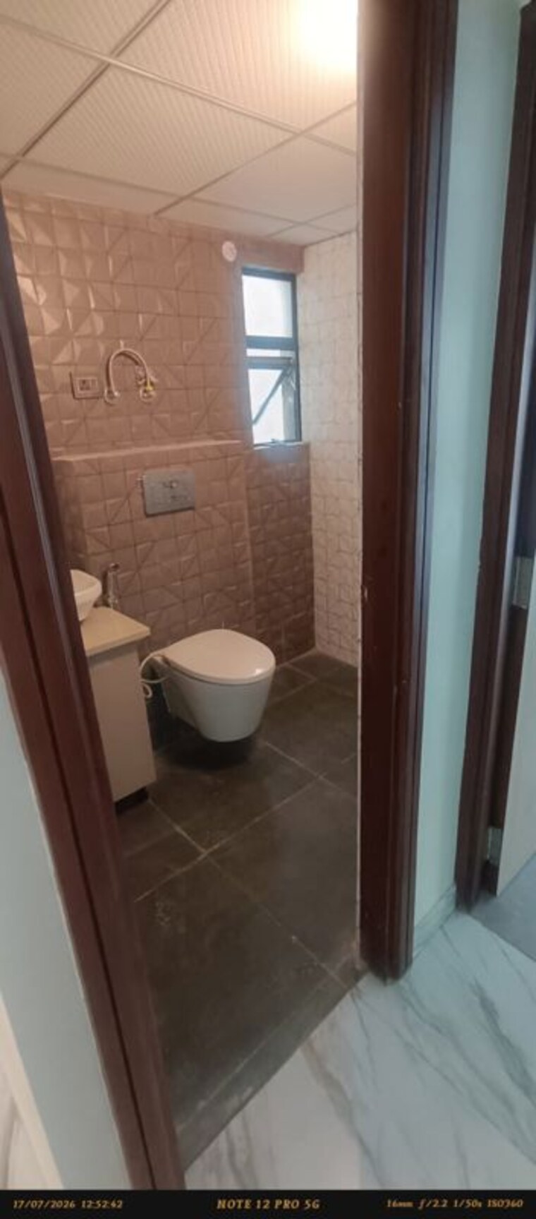 Bathroom, panchsheel-greens-ii 3 Bedroom 1525 Sq.Ft. Apartment In Sector 16 Greater Noida Greater Noida 10581101