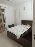2 BHK + Servant Room 1650 Sq.Ft. Builder Floor in DLF Green Avenue