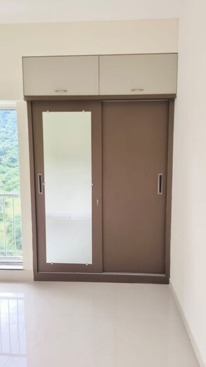 Room in 2 BHK Apartment at Megapolis Serenity, Hinjewadi – for Rent