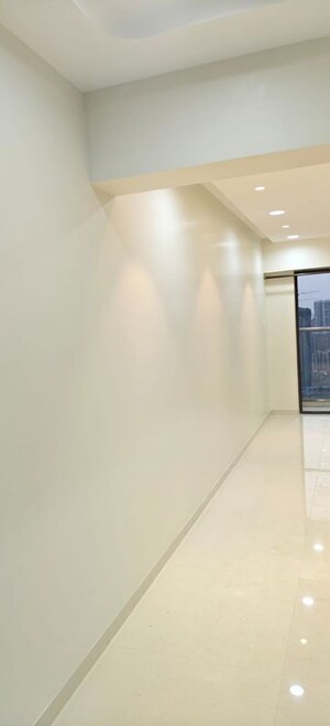 Room in 2.5 BHK Apartment at Lotus Sky Garden, Malad West – for Rent