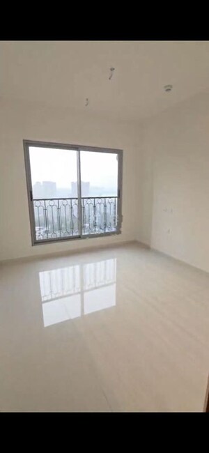 Room in 3 BHK Apartment at Lodha Bellagio, Powai – for Sale