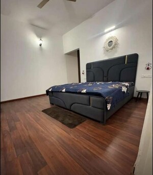 Bedroom in 2 BHK Apartment at Vip Road – for Rent