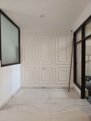 3 BHK Builder Floor – Garden View at Vipul Square, Sushant Lok I - for Rent