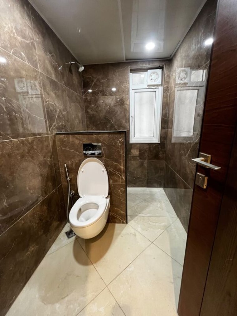 Bathroom, sumadhura-olumpus 2.5 Bedroom 1670 Sq.Ft. Apartment In Nanakramguda Hyderabad 10581176