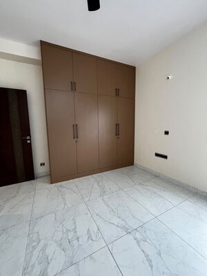 Room in 2.5 BHK Apartment at Sumadhura Olumpus, Nanakramguda – for Rent