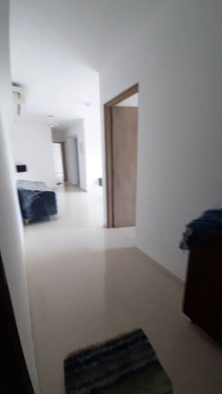 Room, lodha-upper-thane 3 Bedroom 900 Sq.Ft. Apartment In Anjur Thane 10581152