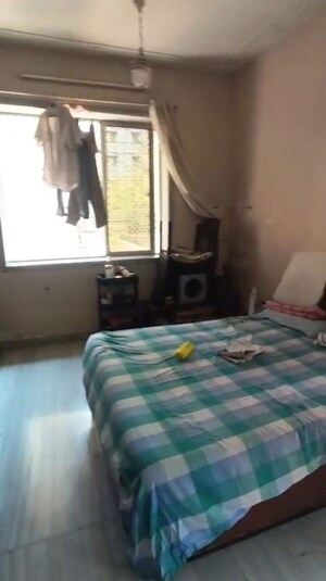 Bedroom in 3 BHK Apartment at Churchgate – for Sale